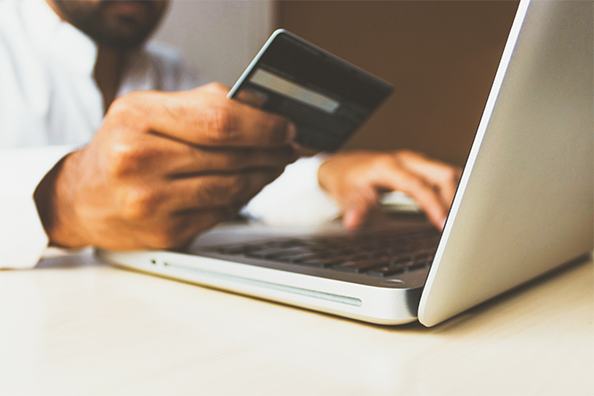 e-commerce-strategie-digitale-bootez-vente-florine-michalak-consultante-communication-freelance
